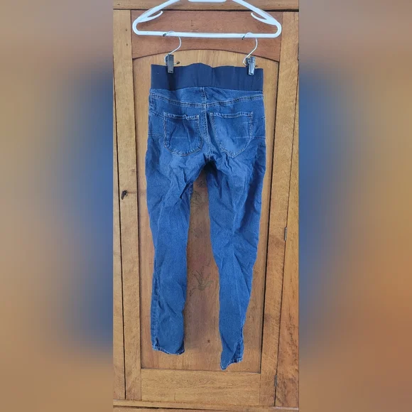 Maternity pants - Picture 2 of 3